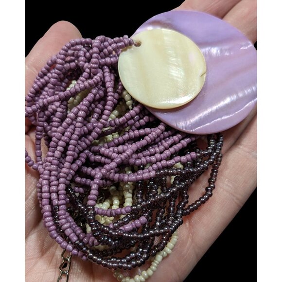 Neutral Mermaidcore Purple And White Glass Beaded Shell Pendant Necklace - Picture 3 of 6